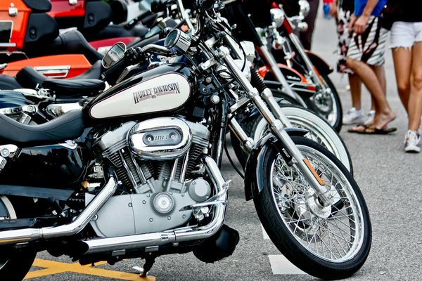 Conseils de sécurité indispensables pour tous les motards